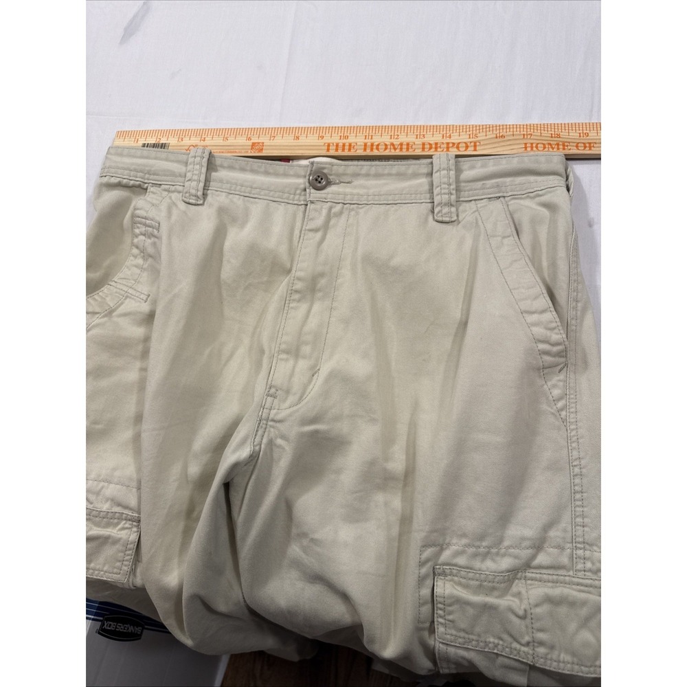 PANTS CARGO Levis  Mens 36X32 Khaki Beige Flat Front Chino Pockets - Picture 6 of 9